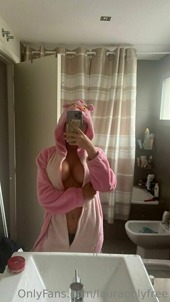 lauraonlyfree