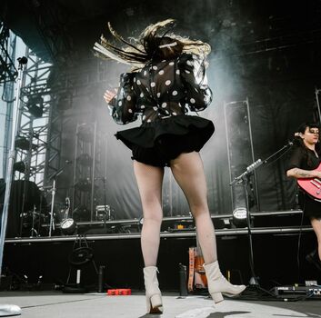 Lauren Mayberry