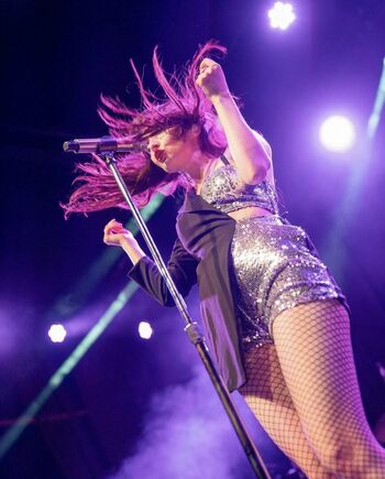 Lauren Mayberry