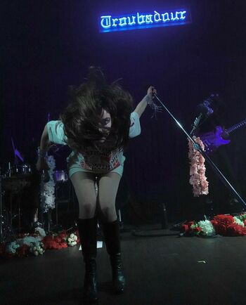 Lauren Mayberry