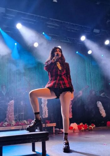 Lauren Mayberry