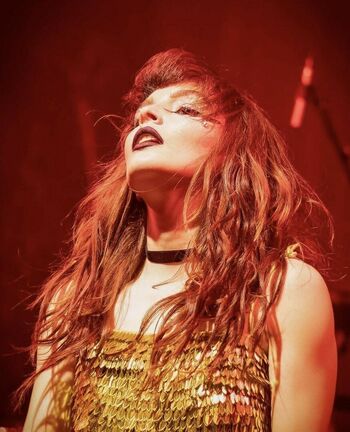 Lauren Mayberry