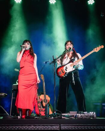 Lauren Mayberry