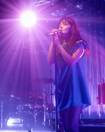 Lauren Mayberry