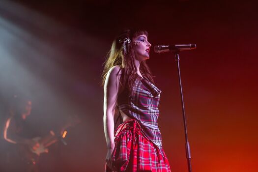 Lauren Mayberry