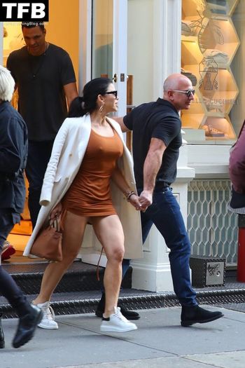 Lauren Sanchez
