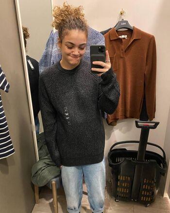 Laurie Hernandez