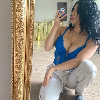 laurissa_bove
