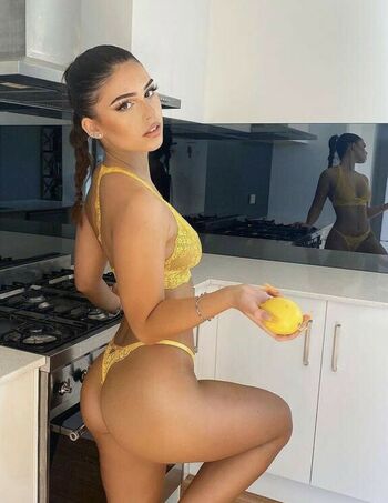 Leah Halton