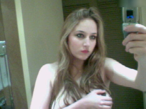 Leelee Sobieski