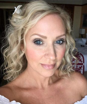 Leigh-Allyn Baker
