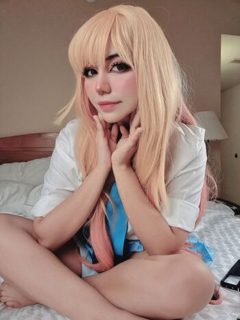 Lemon Crush Cosplayer