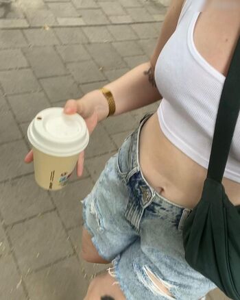 Lena blauer Haken