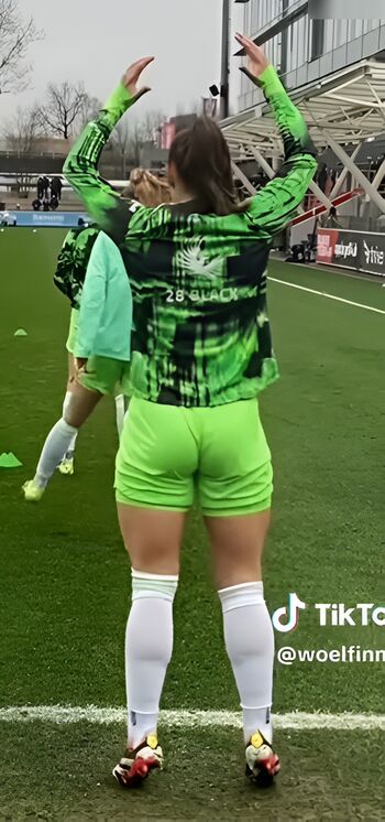 Lena Oberdorf