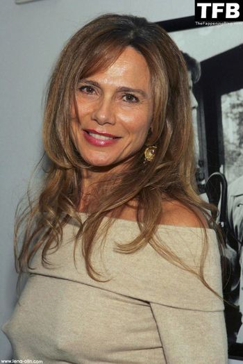 Lena Olin