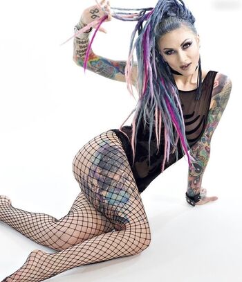 Lena Scissorhands