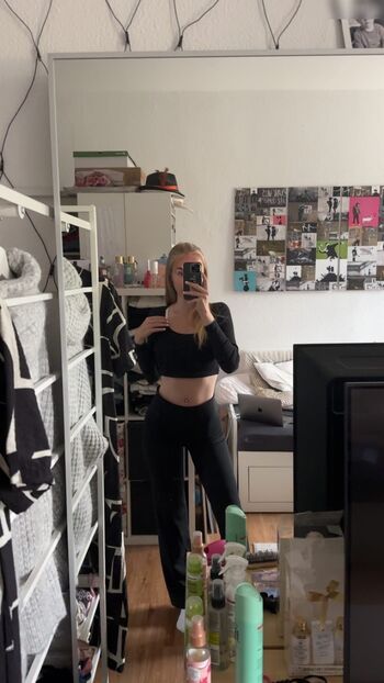 Lenaa.hdl