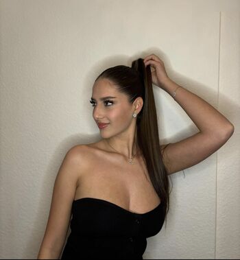 leni_pntr