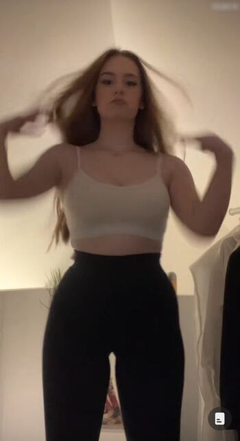 Lenia.Klm
