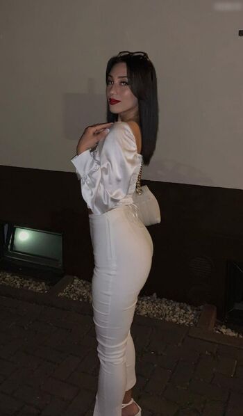 leonaankj