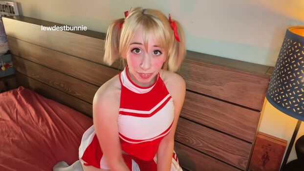 lewdestbunnie