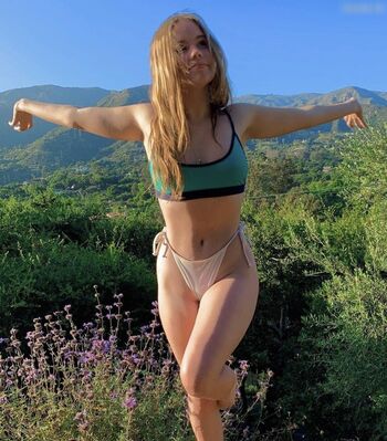 Lexee Smith