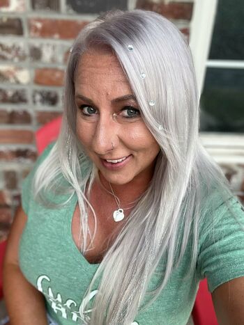 Lexi Bella
