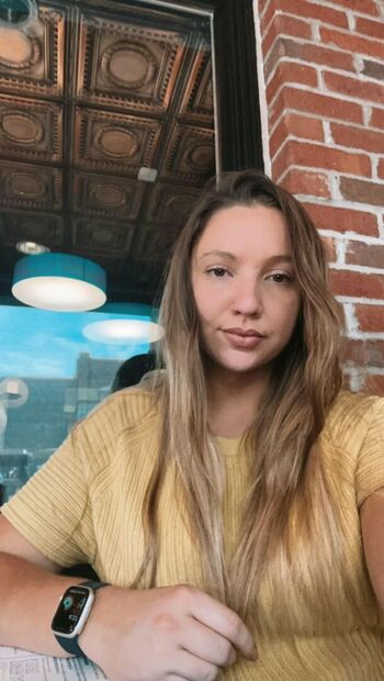 Lexi Love