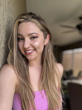 Lexi Love