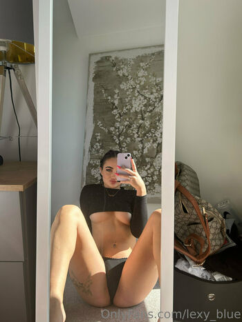 lexy_blue