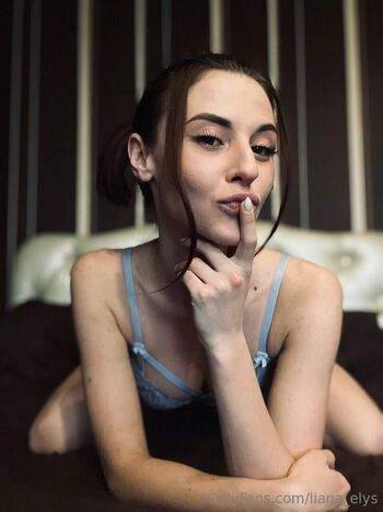 liana_elys