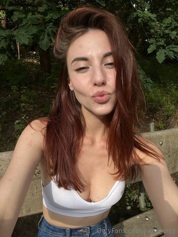 liana_elys