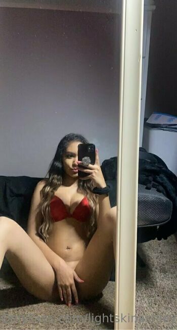 lightskinashleyyyy