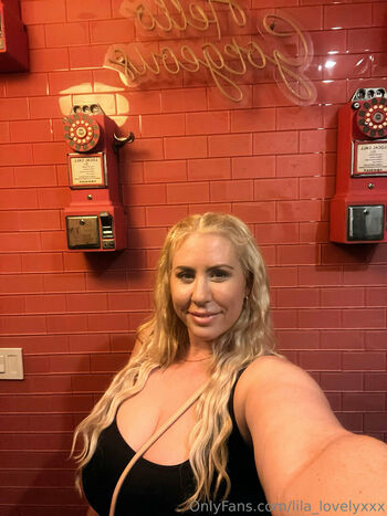 lila_lovelyxxx