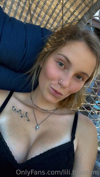 lili.blossom