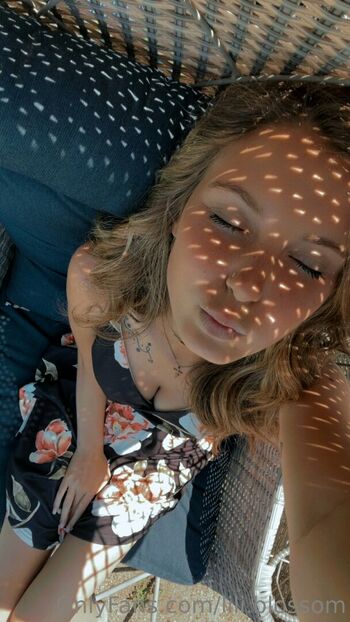 lili.blossom