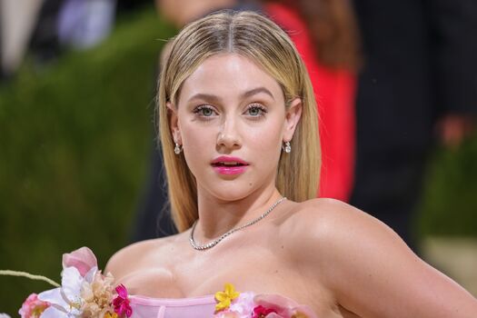 Lili Reinhart