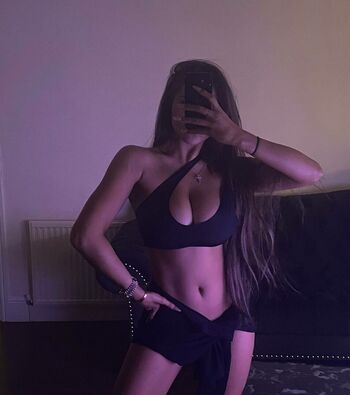 Lilli C