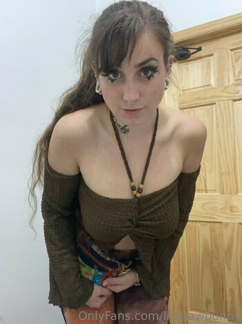 lilstrawbunny