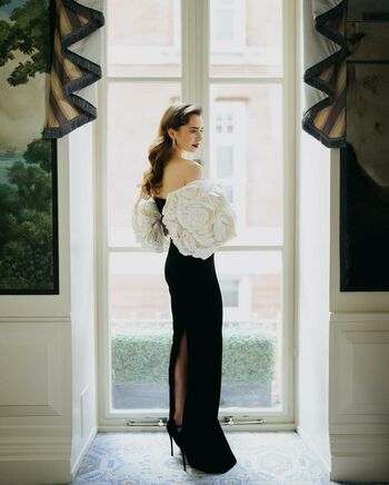 Lily Collins