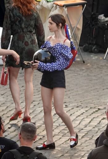 Lily Collins