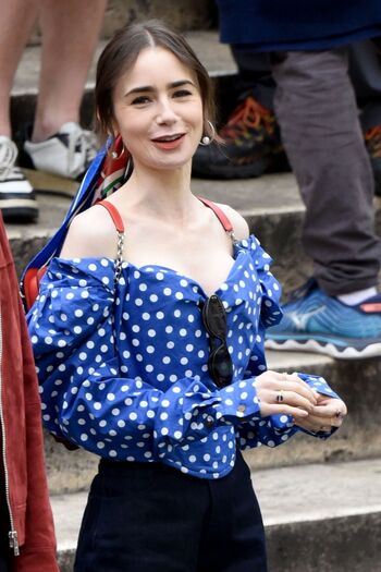 Lily Collins