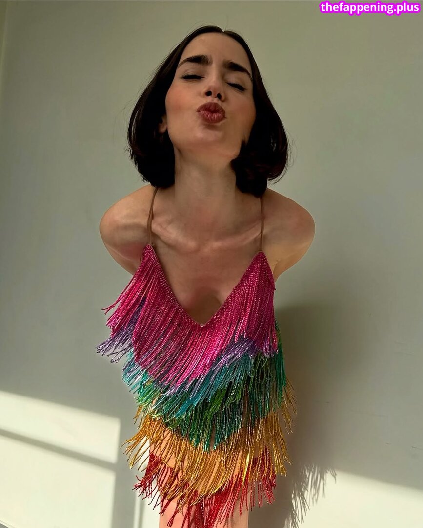 Lily Collins
