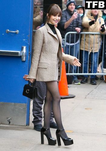 Lily Collins