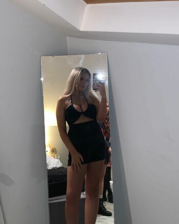 Lily D