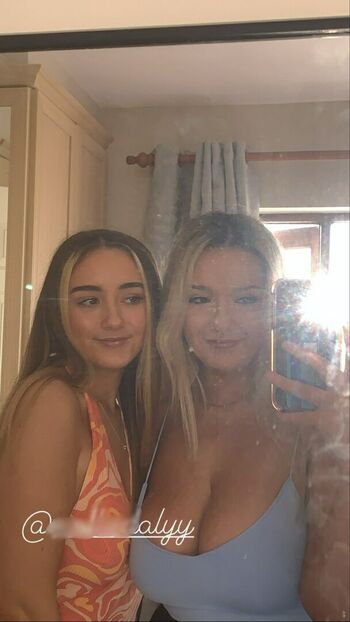Lily D
