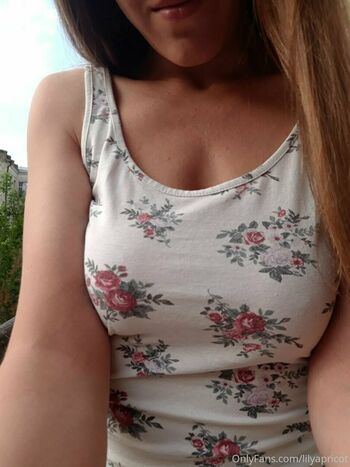 lilyapricot