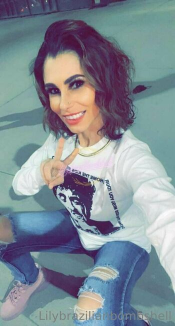 lilybrazilianbombshell
