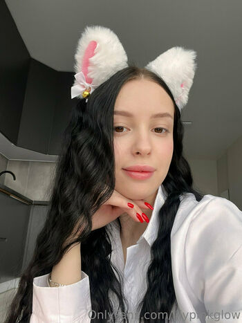 lilypinkglow