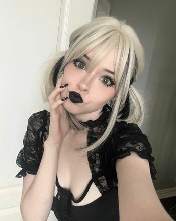 Lilyraedoll
